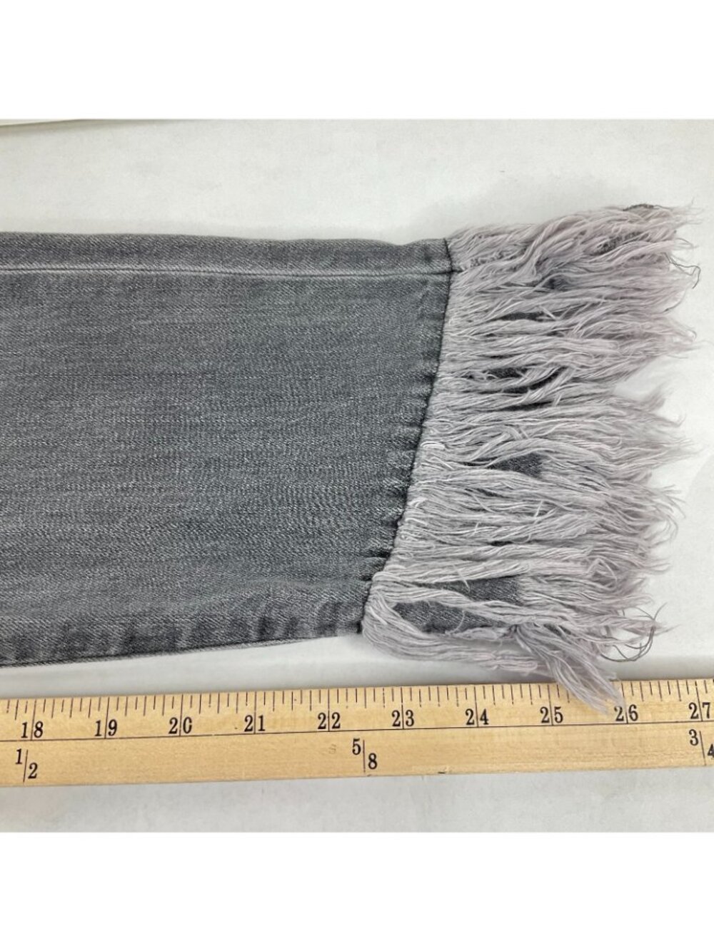 Liverpool Los Angeles Jeans Womens Sz 2/26 Pumice Fray Fringe Stretch Nwt $98 - Picture 12 of 13